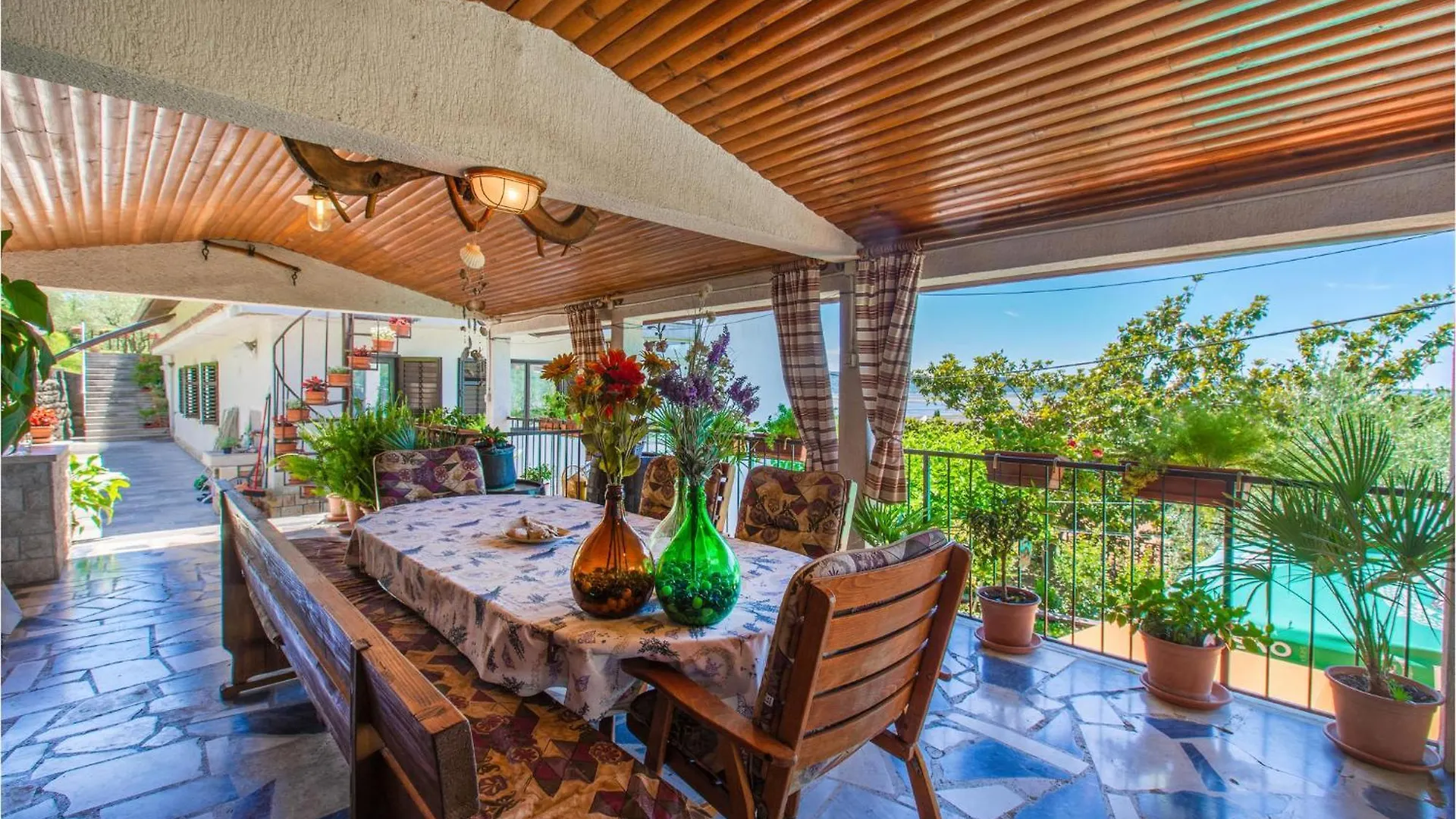 2 Bedroom Cozy Apartment In Secovlje